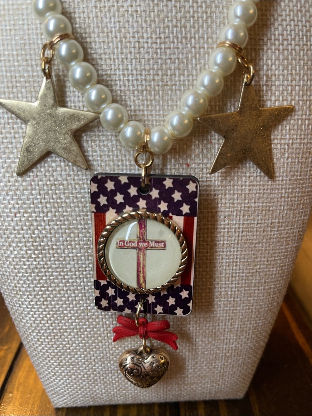 In god we trust Pearl Beaded Necklace with Star Charms and Patriotic Pendant - Picture 1 of 6